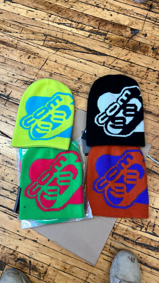 COM98 Frenckenberger Beanie 1